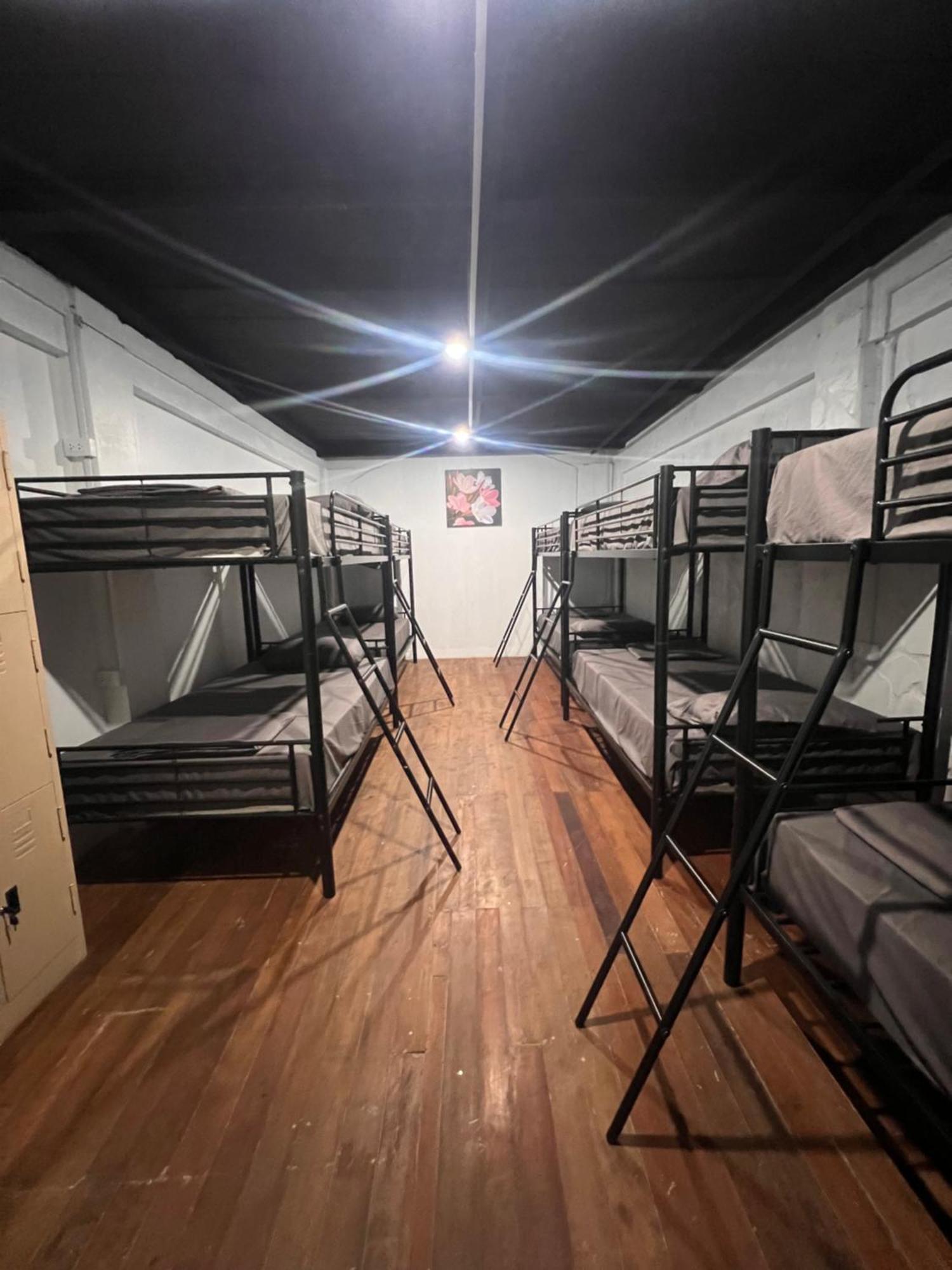 Patong Adventure Hostel المظهر الخارجي الصورة