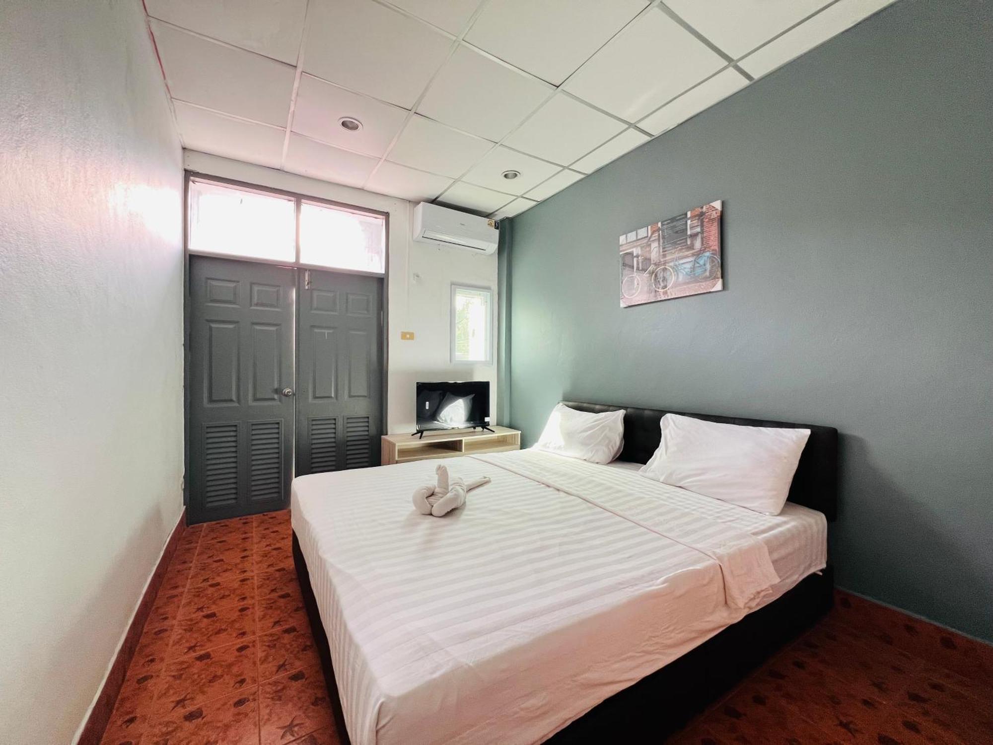 Patong Adventure Hostel المظهر الخارجي الصورة