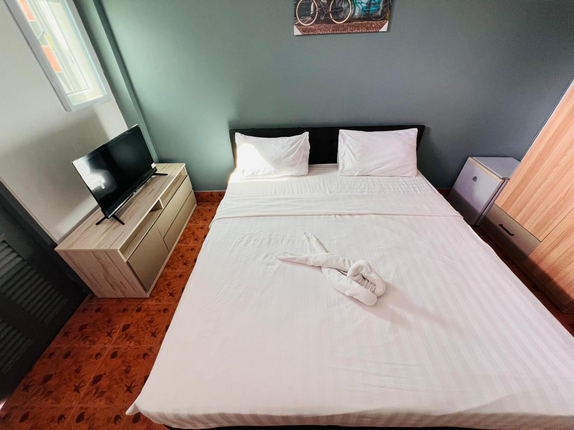 Patong Adventure Hostel المظهر الخارجي الصورة